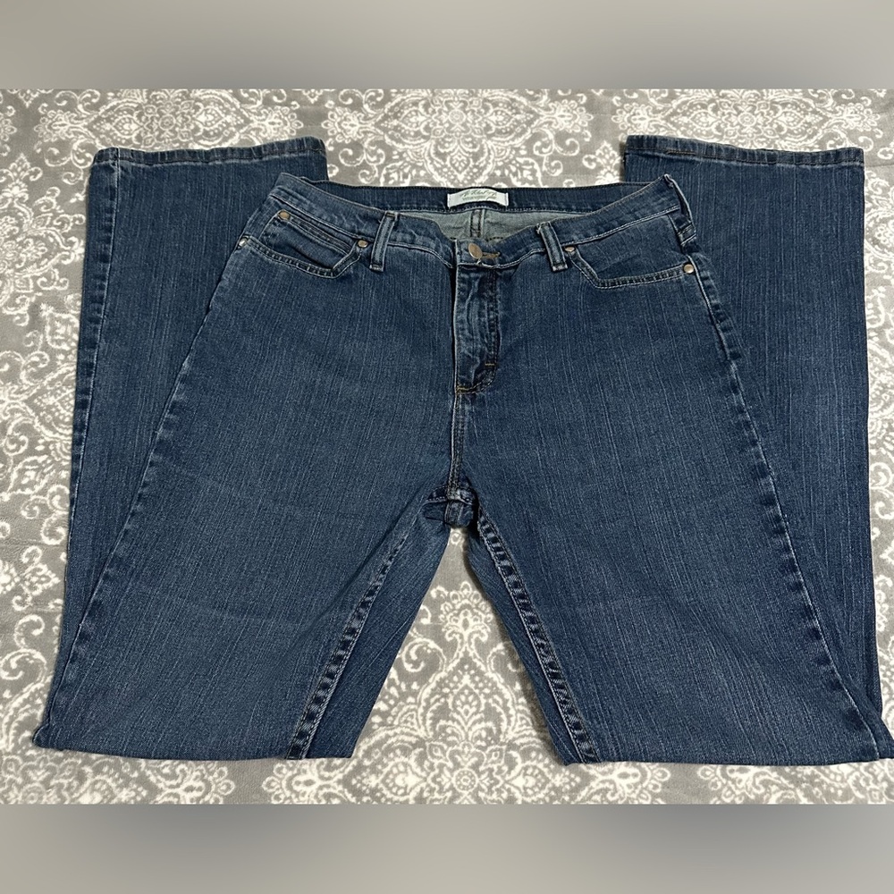 Women’s Wrangler BootCut Jeans Size 10 34 Inch Inseam